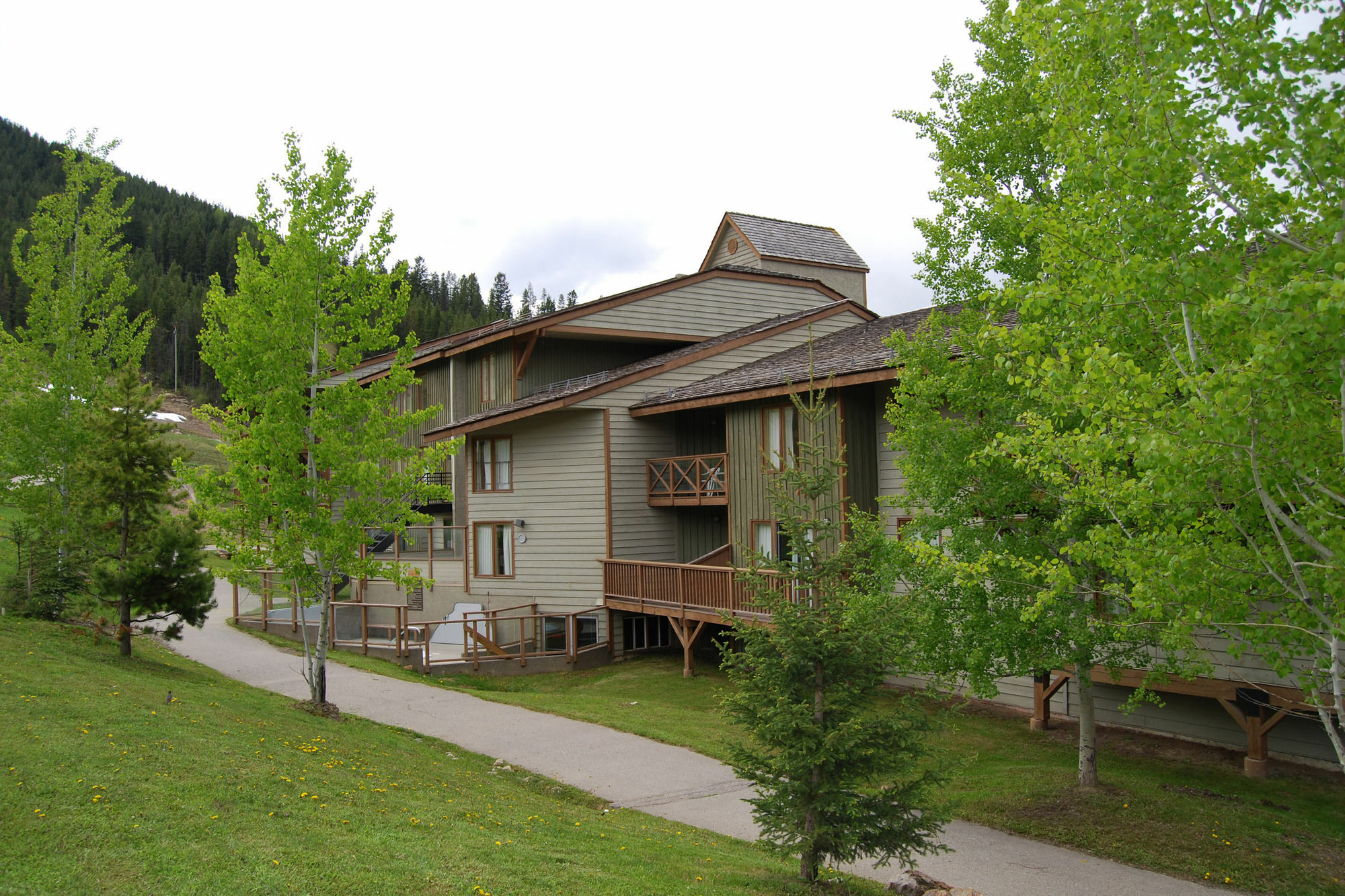 Panorama Mountain Resort - Pine Inn Exteriör bild
